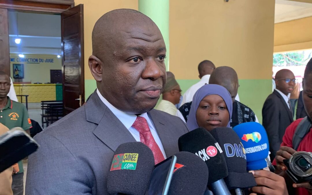 Pourquoi le Barreau de Guinée a suspendu son mot d’ordre de boycott ? : voici les précisions d’un avocat – Infos-reelles.com