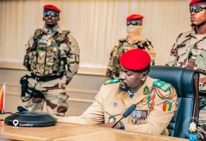 Panique au sommet du pouvoir en Guinée : plusieurs militaires radiés des effectifs de l’Armée – Infos-reelles.com