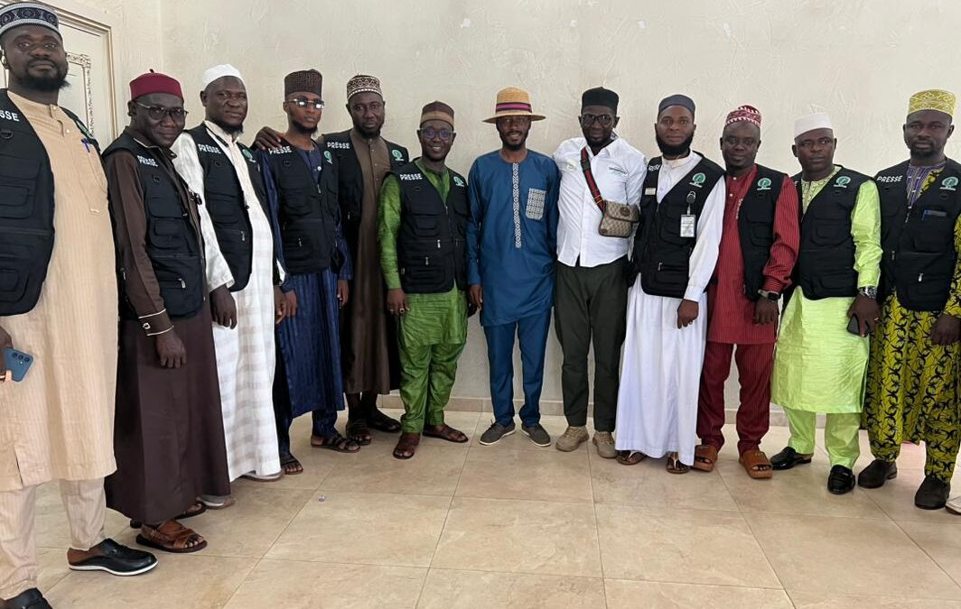 Médias : une délégation du Réseau des Chroniqueurs Religieux de Guinée reçue par le SPPG – Infos-reelles.com